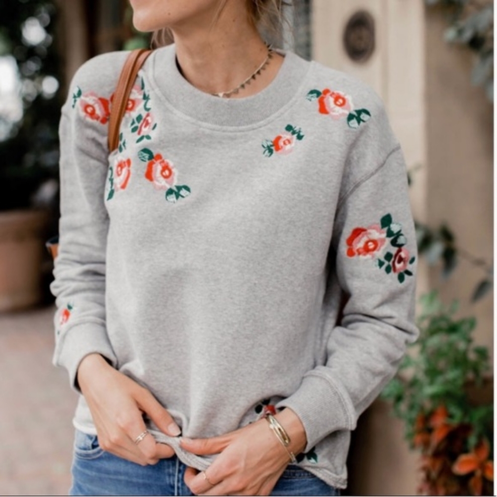 Madewell Mile(s) Embroidered Flowers Grey Sweater